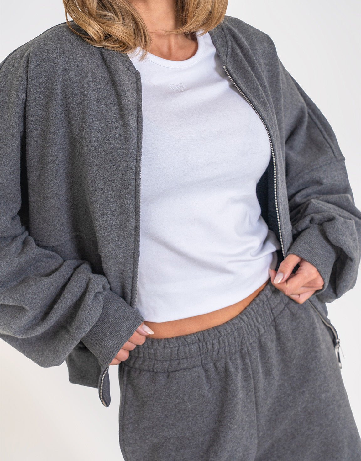 White O&K Basic SS - Top - Olivia & Kate