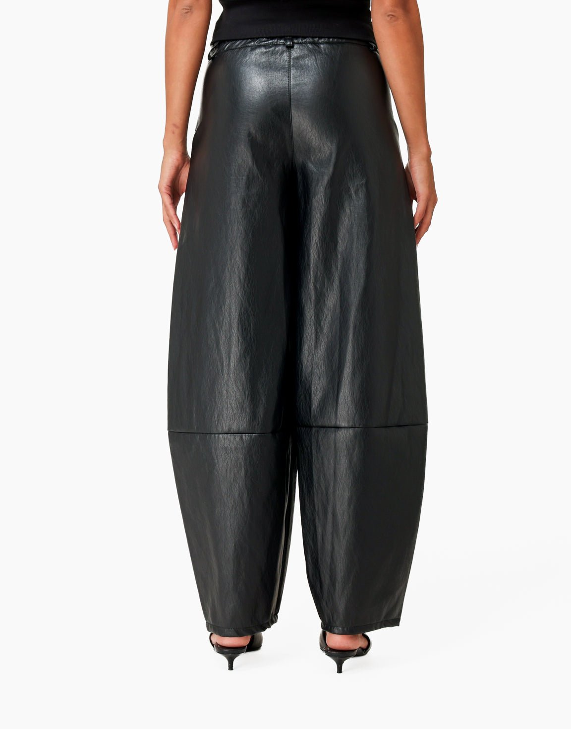 Zwarte PU Ballon Detail - Broek - Olivia & Kate