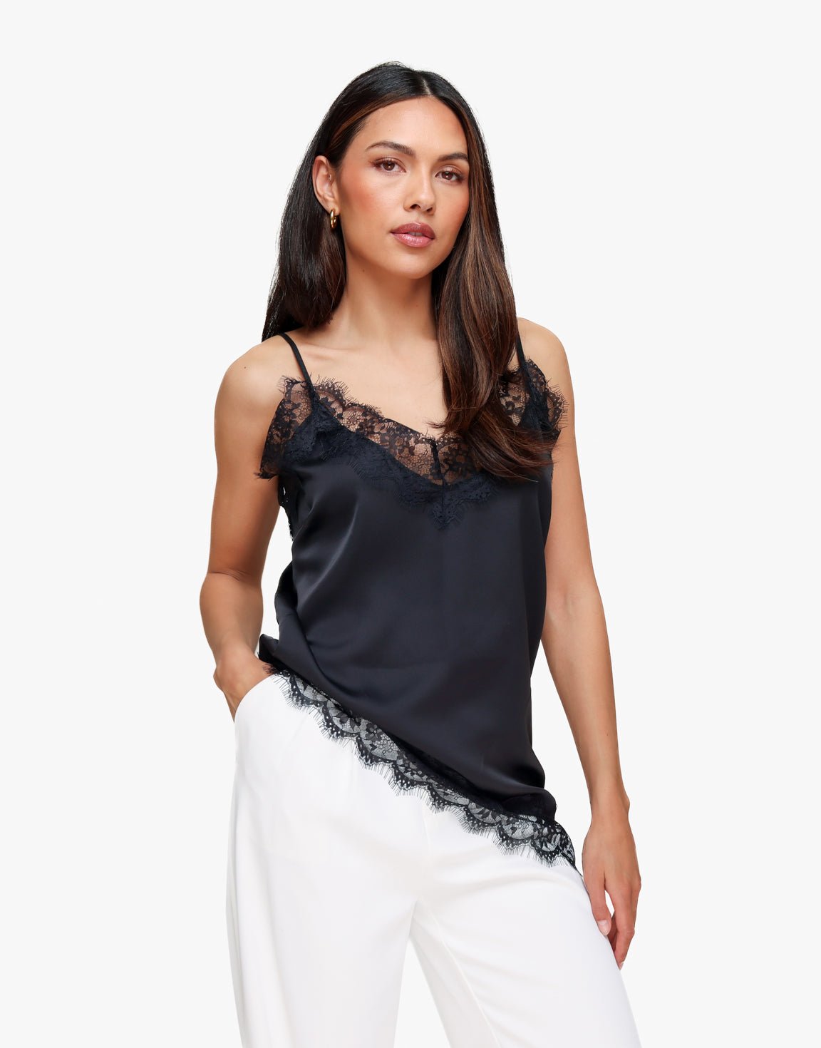 Zwarte Satijnen Schuine Kanten - Top - Olivia & Kate